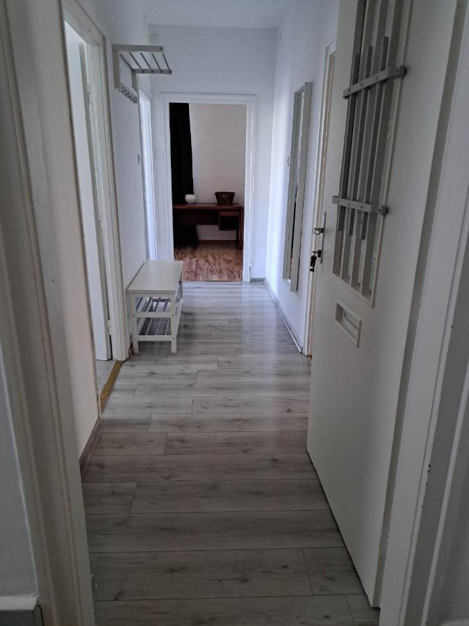 Tarcal Apartman * Tarcal