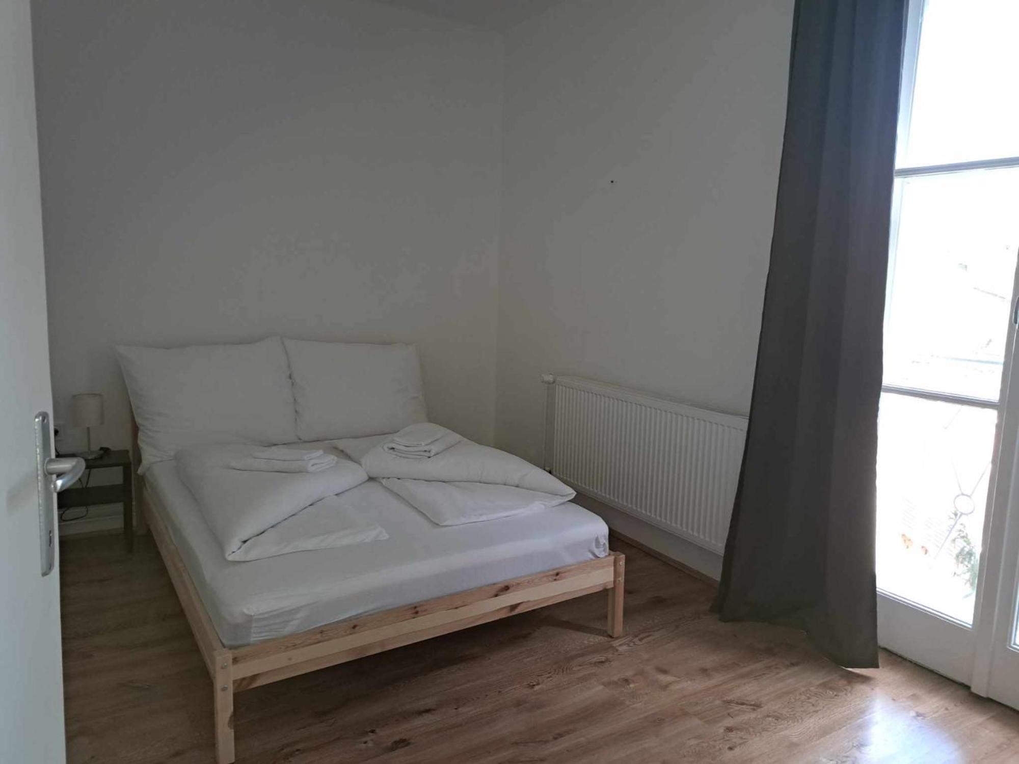 Tarcal Apartman Apartment *